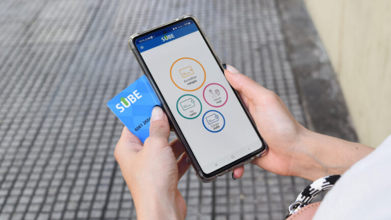 Ahora la app SUBE permite acreditar hasta 40.000 pesos en la tarjeta