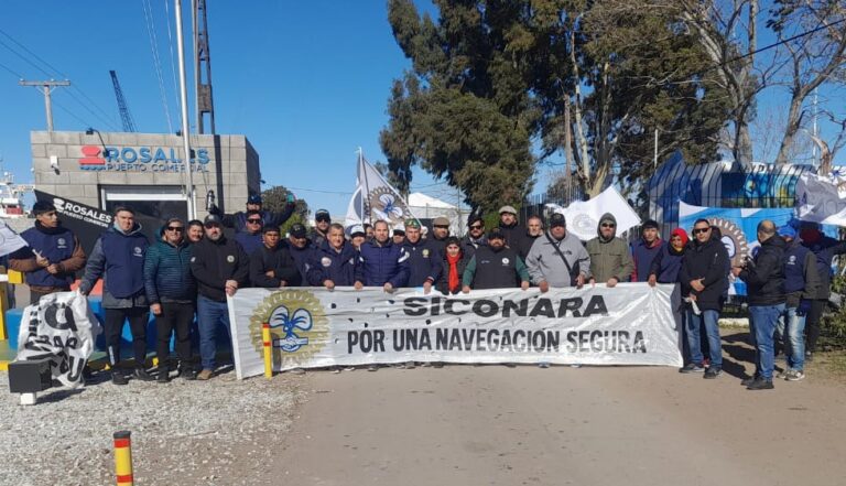 Bahía Blanca: SICONARA realizó un corte en el acceso a Puerto Rosales luego de haberse declarado en “estado de alerta”