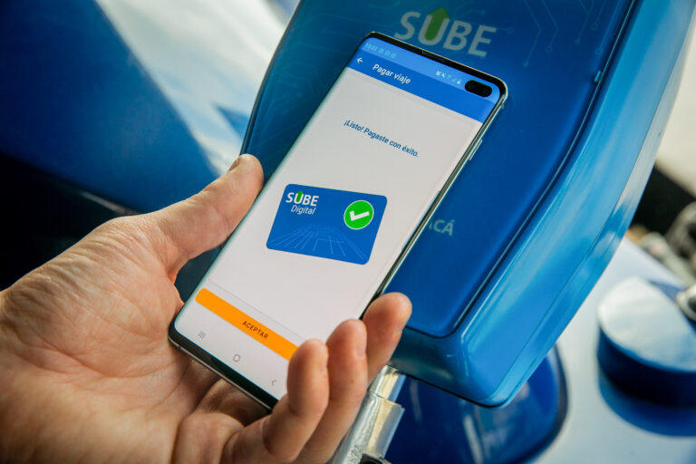 Comienza la activación gradual de SUBE Digital para pagar el colectivo desde el celular