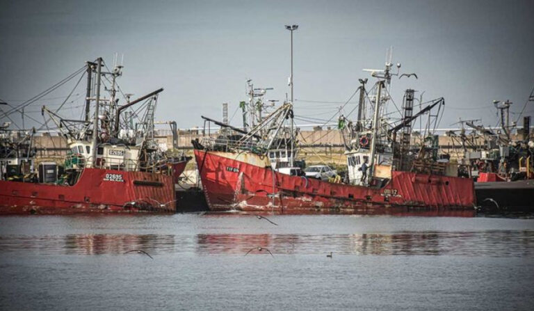 Respaldo internacional a los gremios pesqueros: la ITF lanzó duras criticas a las empresas por la “embestida contra los salarios y condiciones laborales”