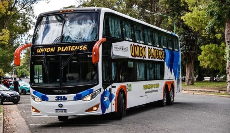Refuerzan los micros a Tolosa por las obras ferroviarias en La Plata