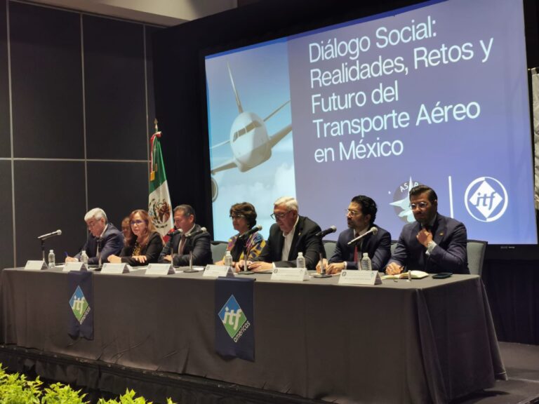 México: inició un simposio de la ITF sobre el futuro del transporte aéreo
